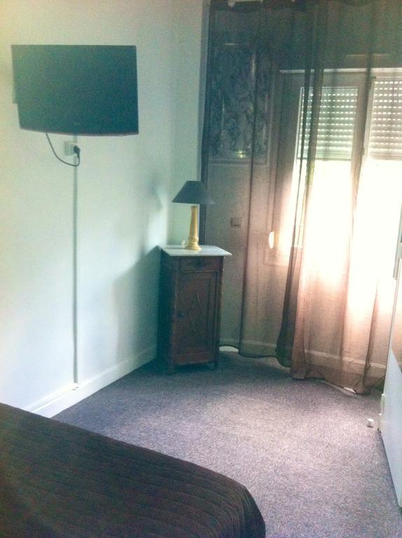 Le Monopole Hotel Reims Room photo